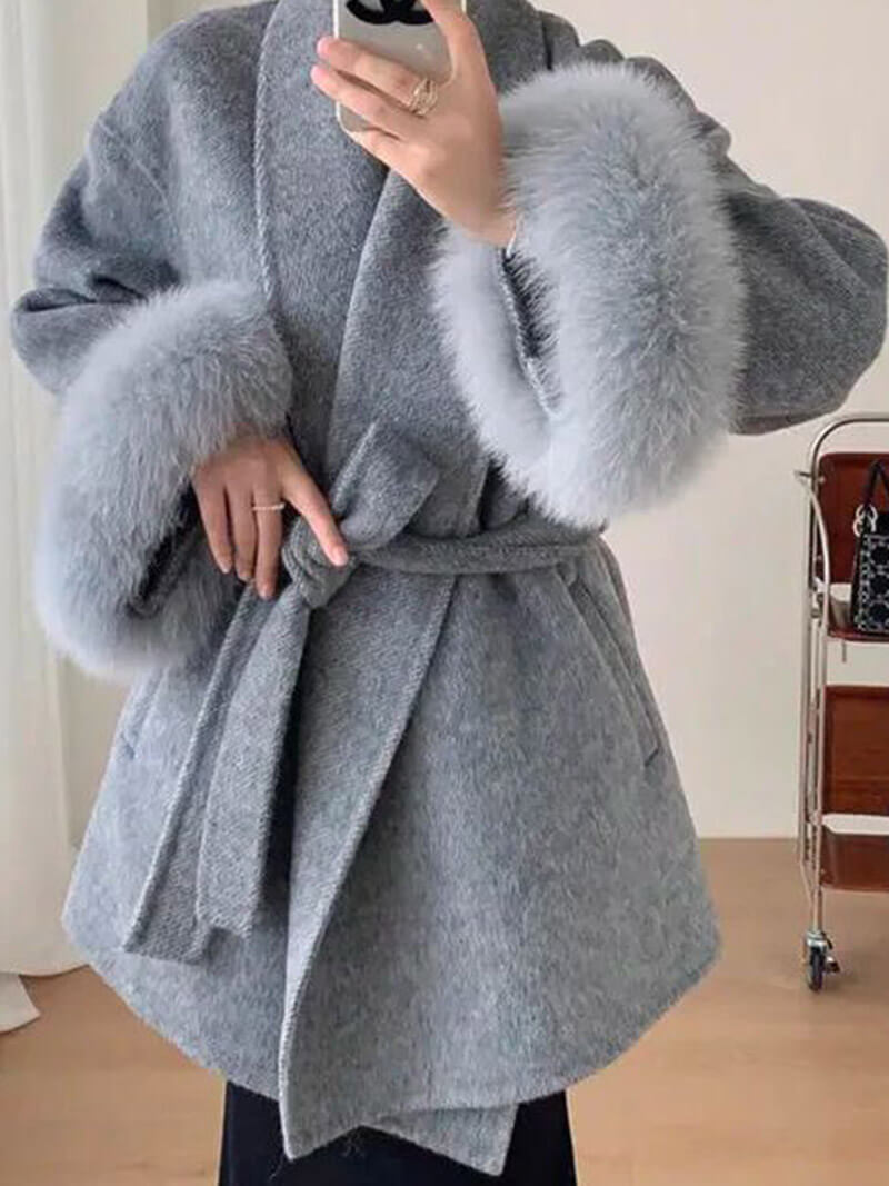 Chloé™ | Chic Faux Fur Coat
